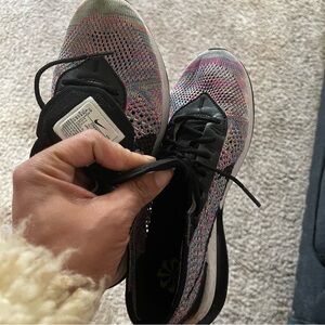 Gently used nike 7.5 womens sneakers